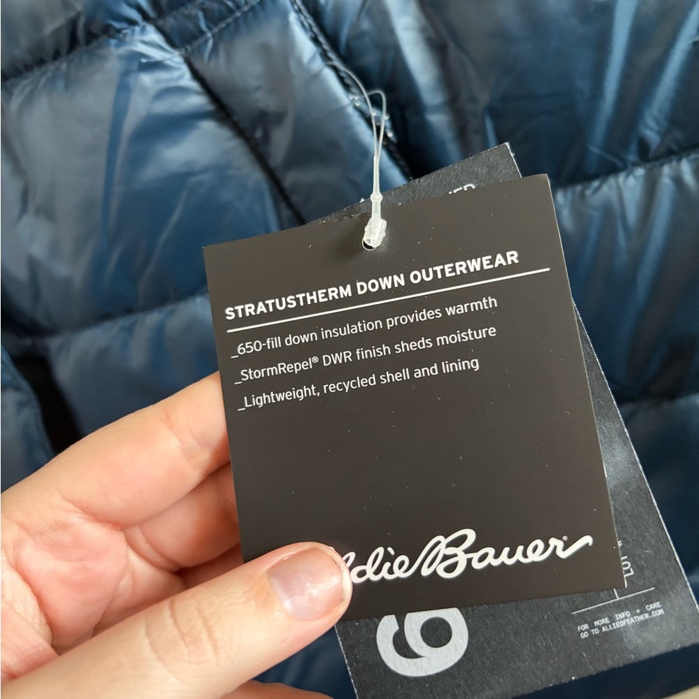 Eddie Bauer 650 Down Outerwear Puffer Vest‎ Navy Blue Woman's Medium NWT - Picture 4 of 5